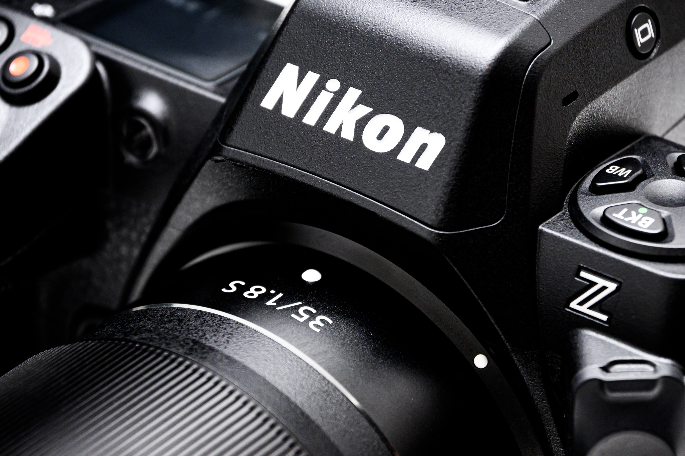 Z35mm f/1.8Sを買いました