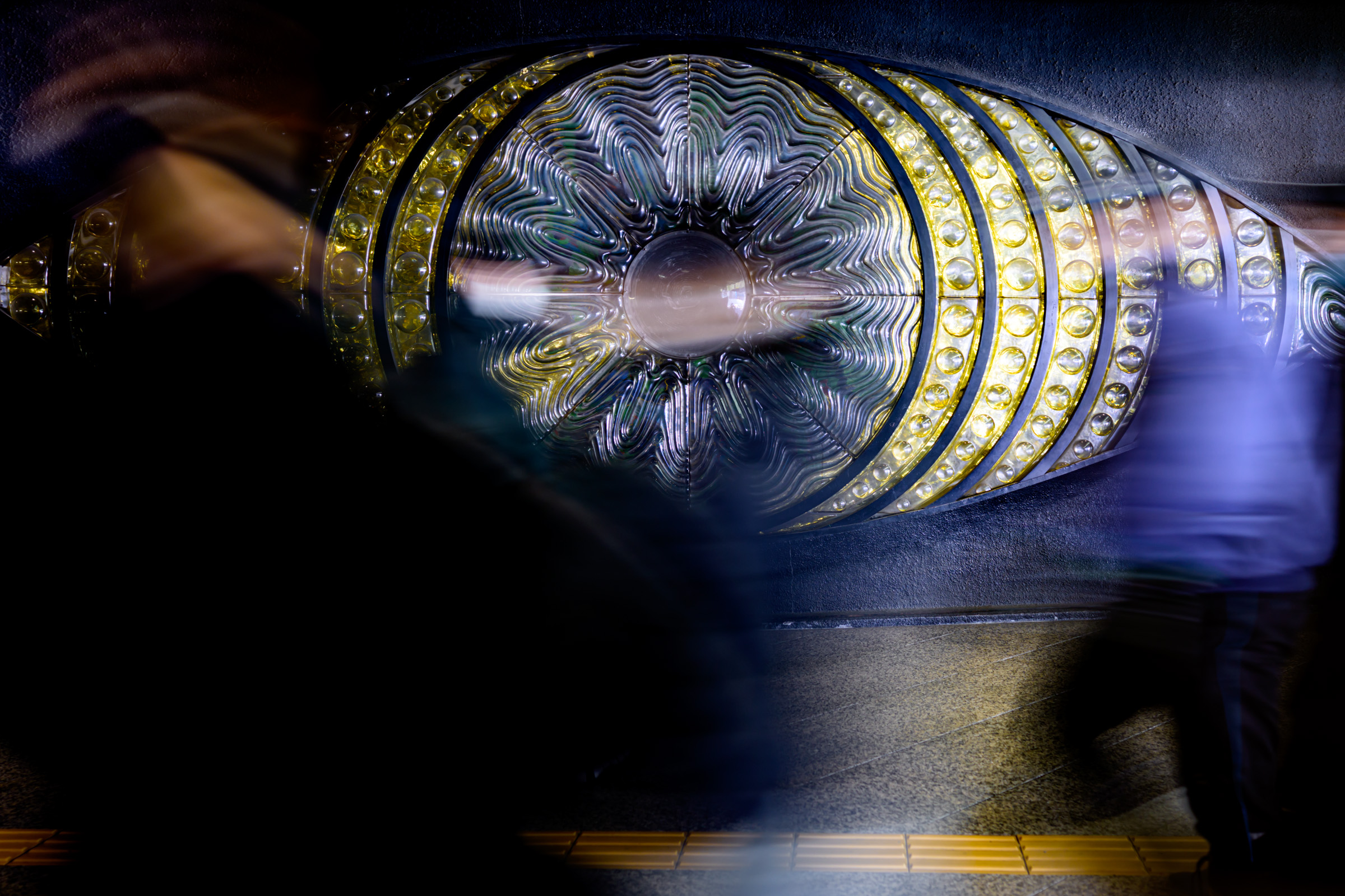 コイツ止まるぞ